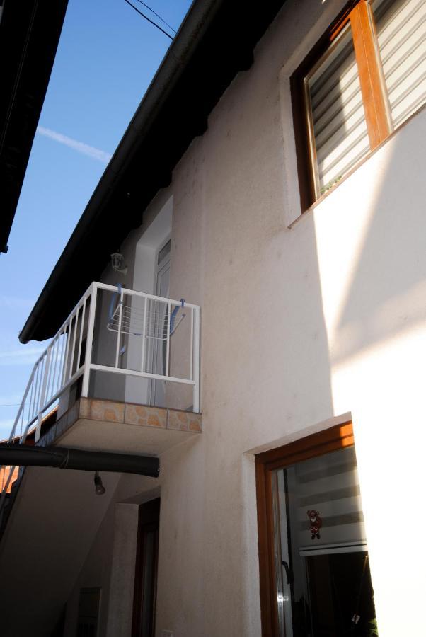 Apartman Alchemist I Bosanska Dubica Екстер'єр фото